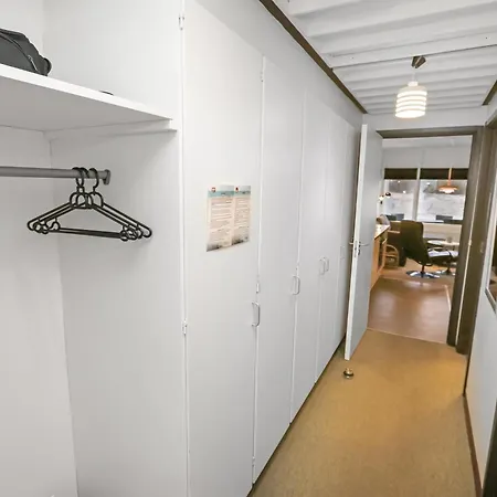 Paen Til 4 Personer Med Internet Sj3106 아파트